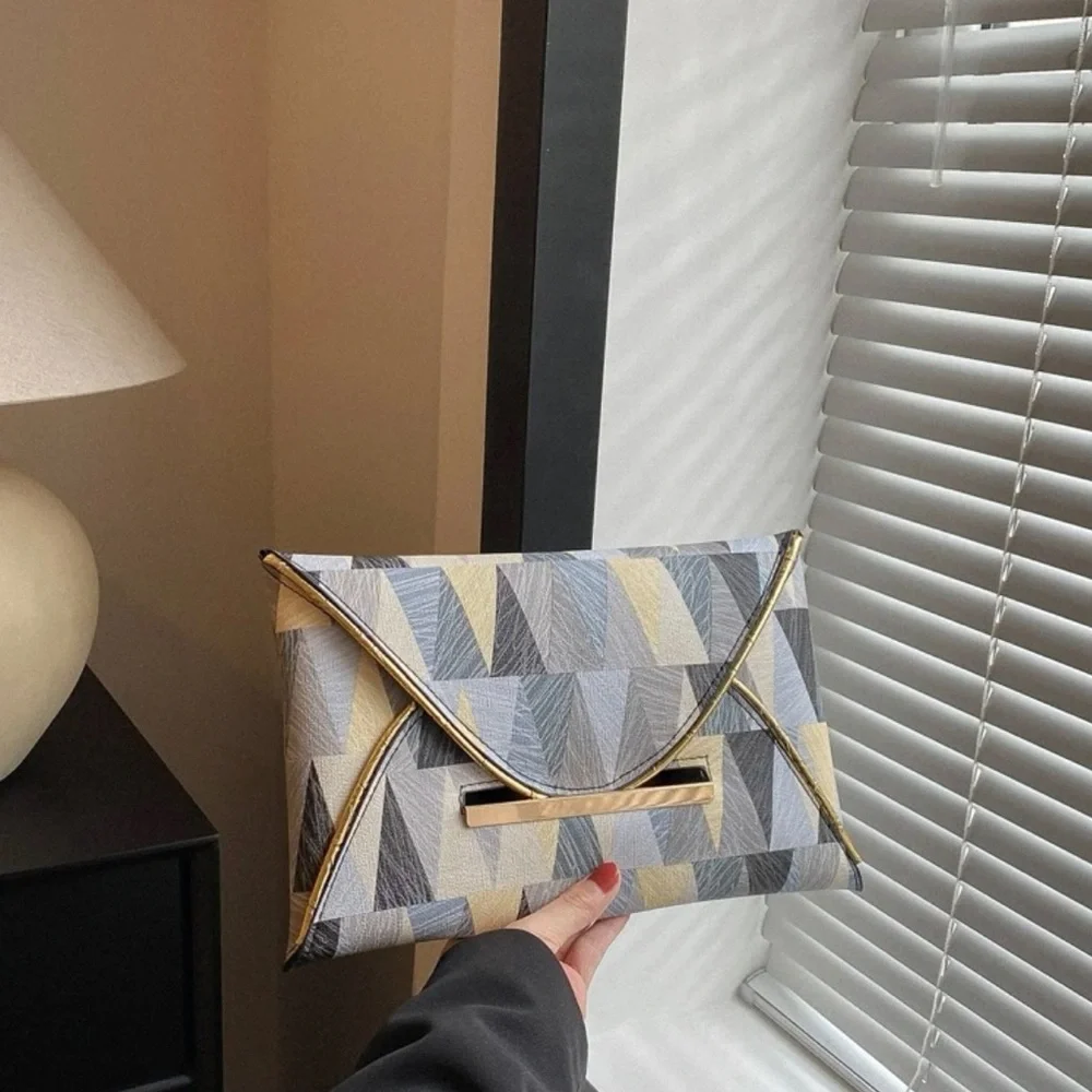 Colorblock Geometric Pattern Contrast Binding Square Bag - Picture 1 of 2
